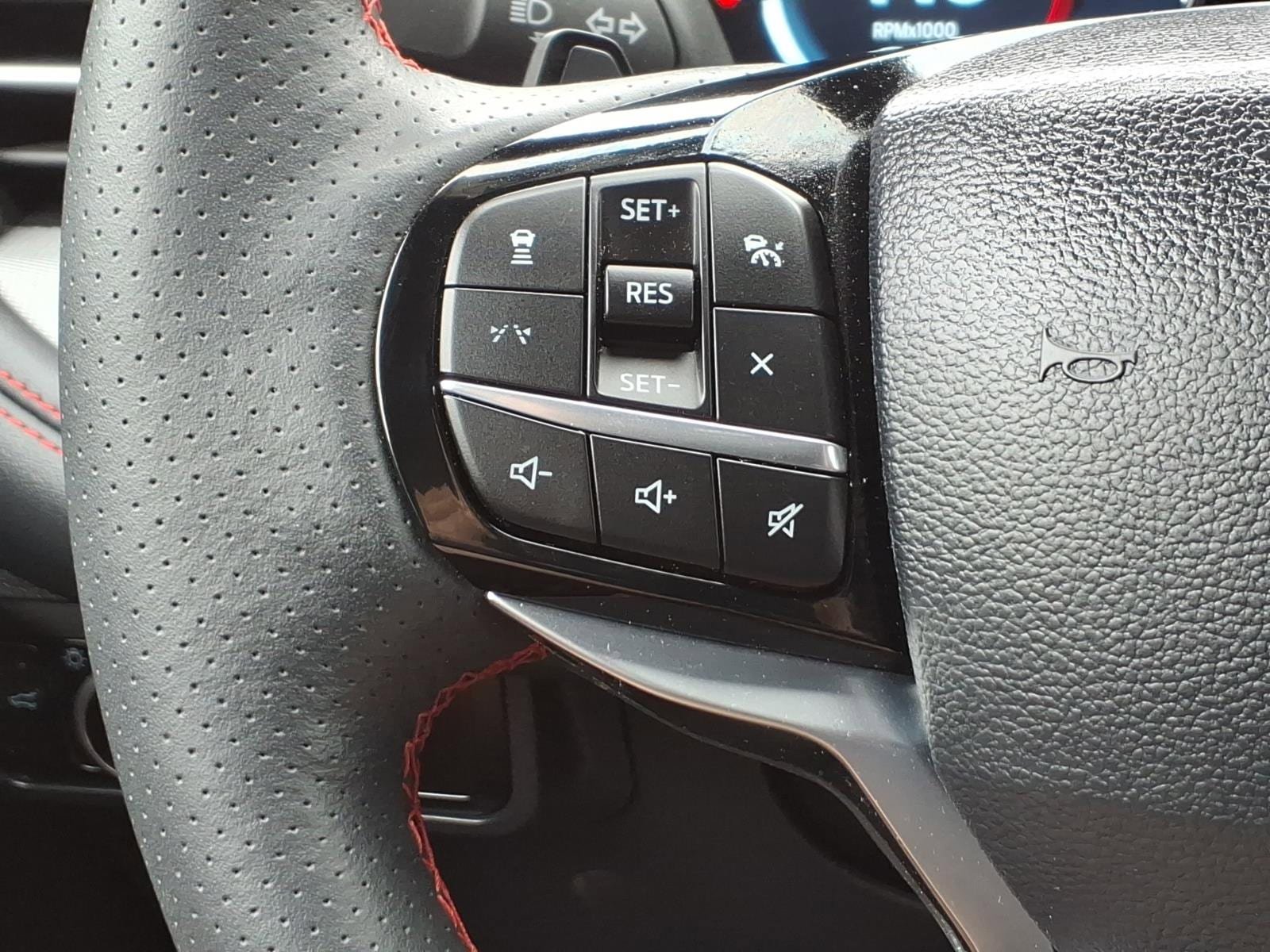 Certified 2025 Ford Explorer ST w/ Sun And Sound Package AWD/4WD image 17