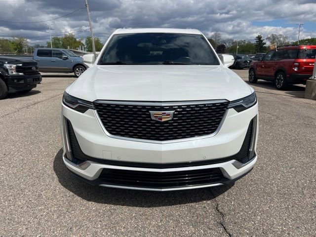 Used 2020 Cadillac XT6 Premium Luxury AWD/4WD image 2