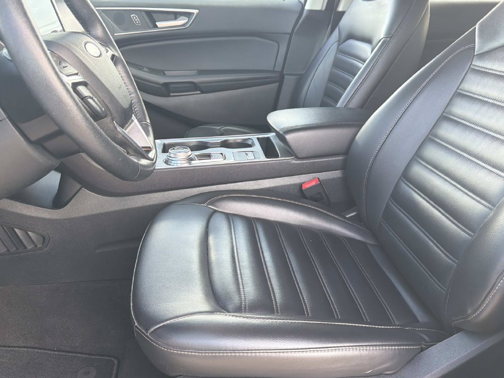 Certified 2024 Ford Edge SEL AWD/4WD image 13