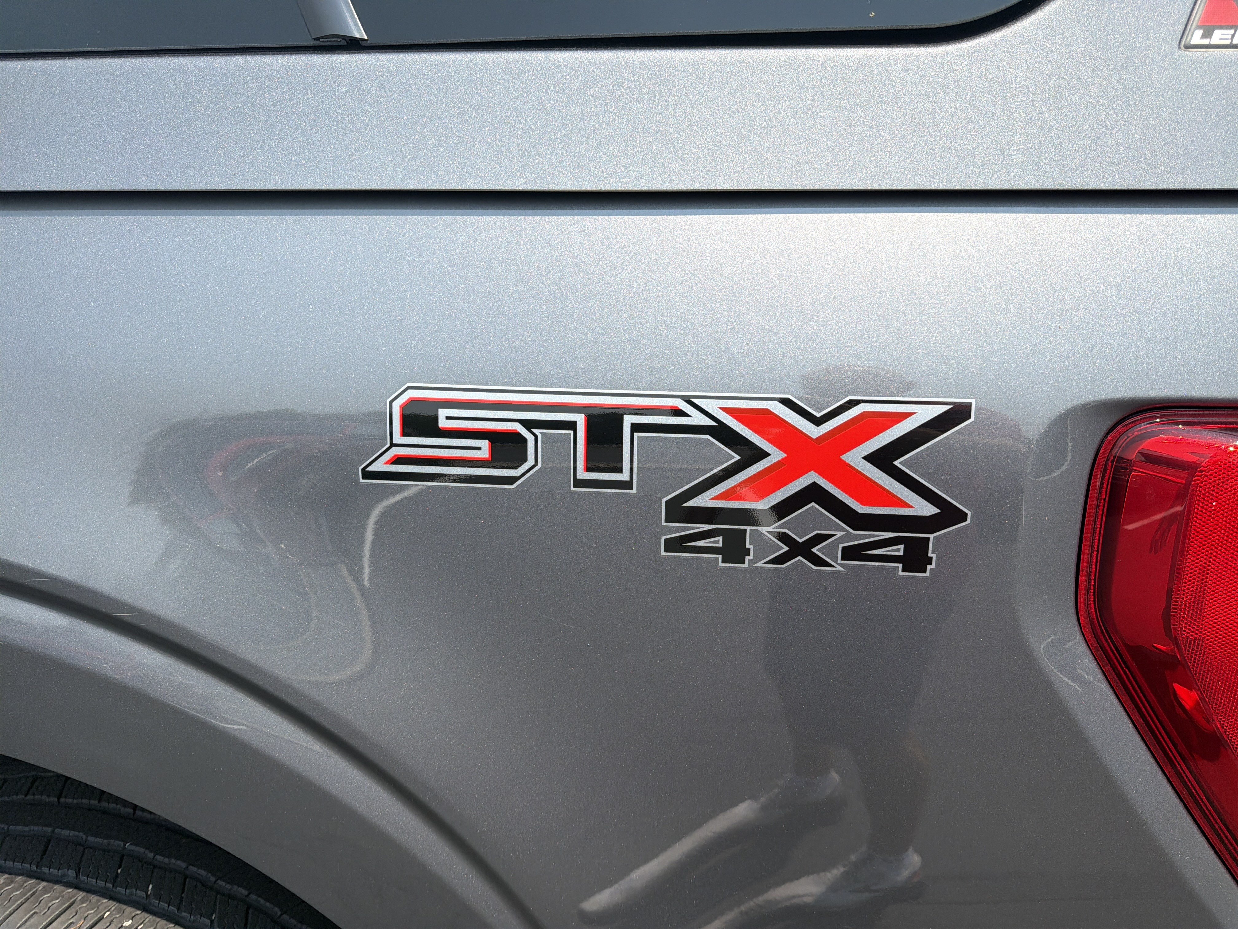 Certified 2021 Ford F150 XL w/ STX Appearance Package AWD/4WD image 23