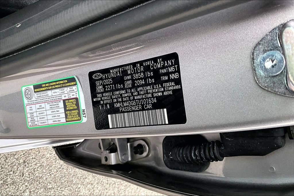 Used 2026 Hyundai Elantra Sport FWD image 31