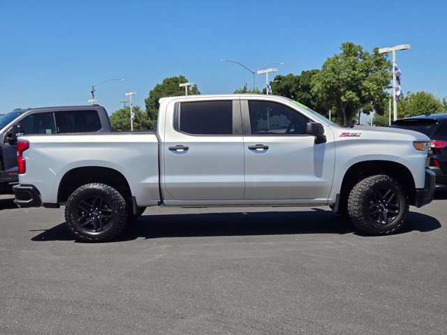 Used 2021 Chevrolet Silverado 1500 Custom Trail Boss w/ Safety Confidence Package AWD/4WD image 3