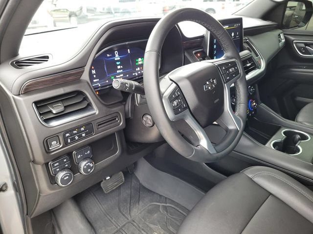 Used 2023 Chevrolet Tahoe Z71 w/ Luxury Package AWD/4WD image 21