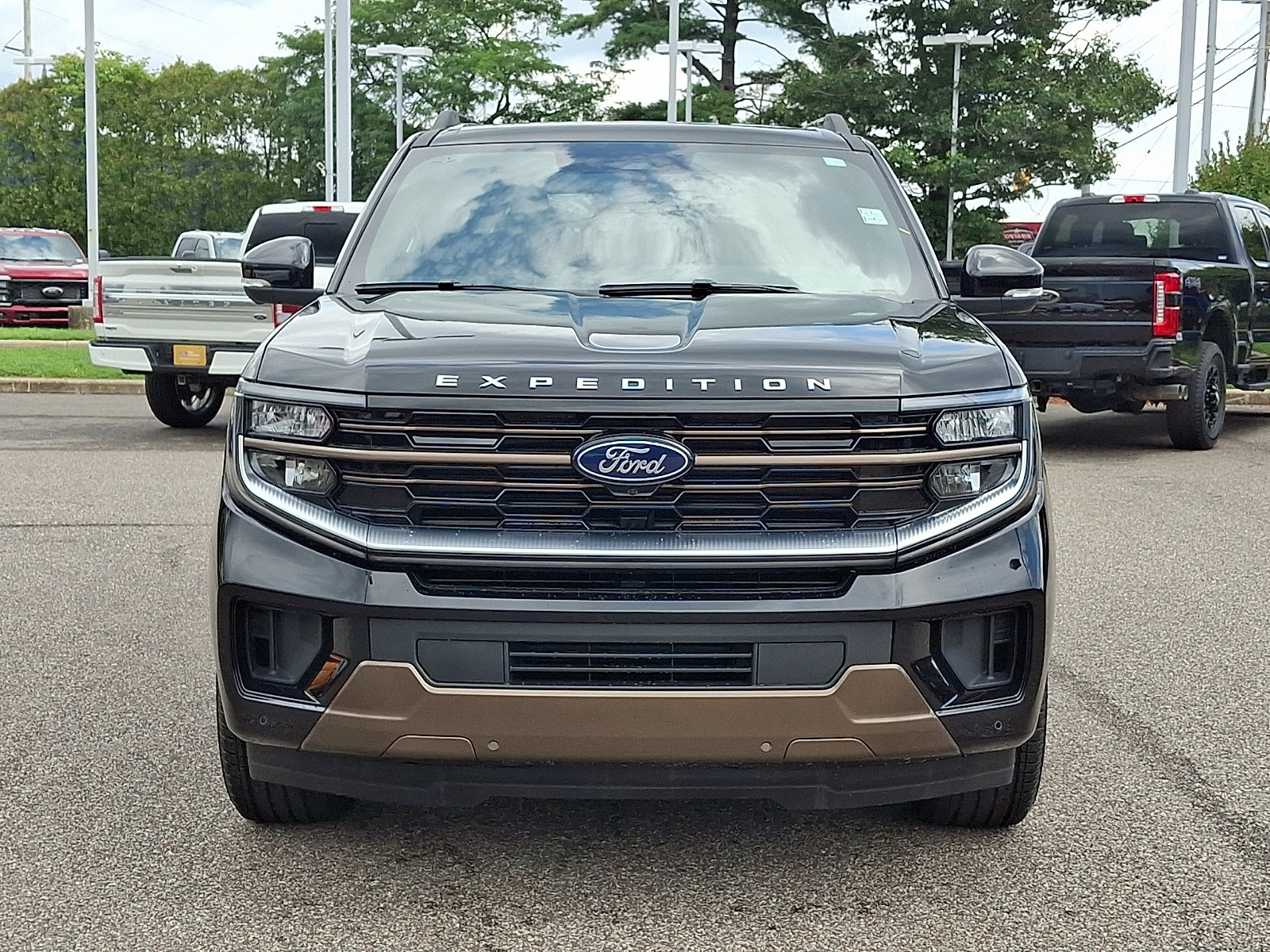 Certified 2026 Ford Expedition King Ranch AWD/4WD image 3