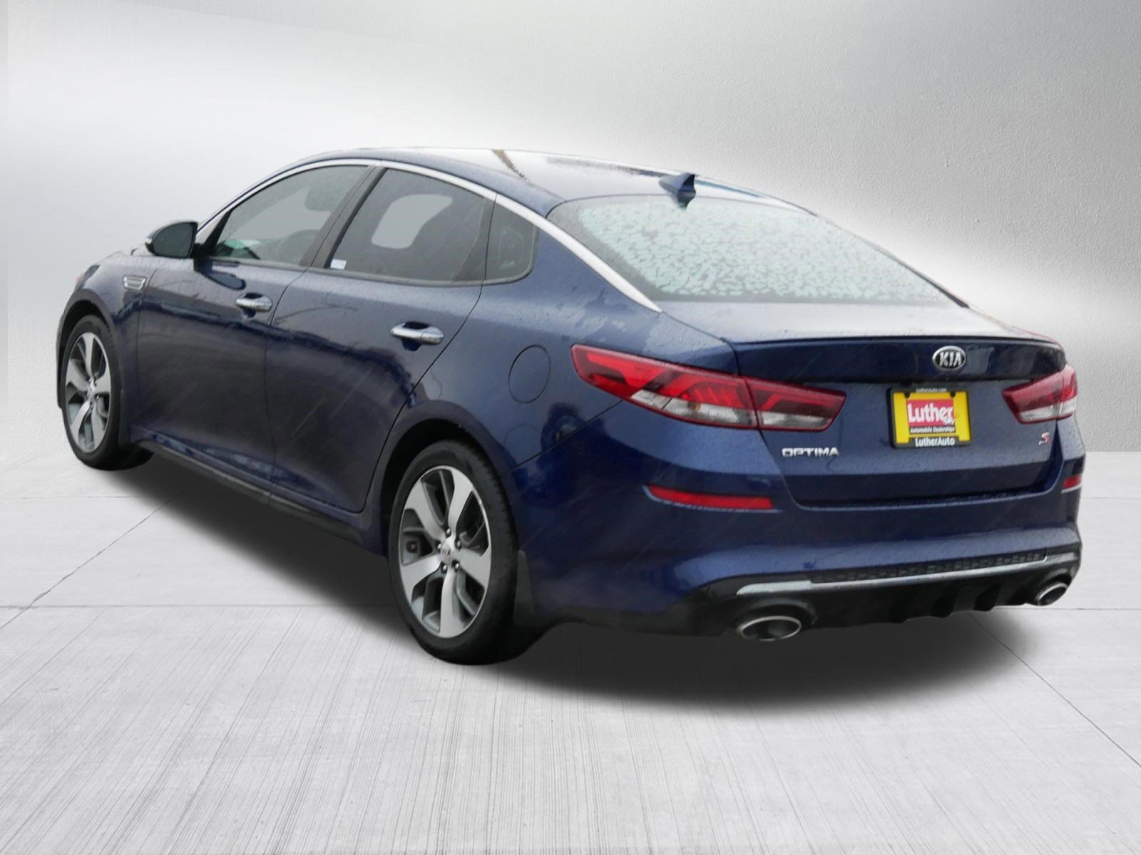 Used 2020 Kia Optima S FWD image 3
