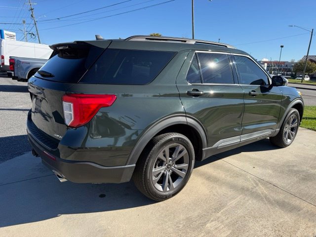 Certified 2024 Ford Explorer XLT w/ Equipment Group 202A AWD/4WD image 13