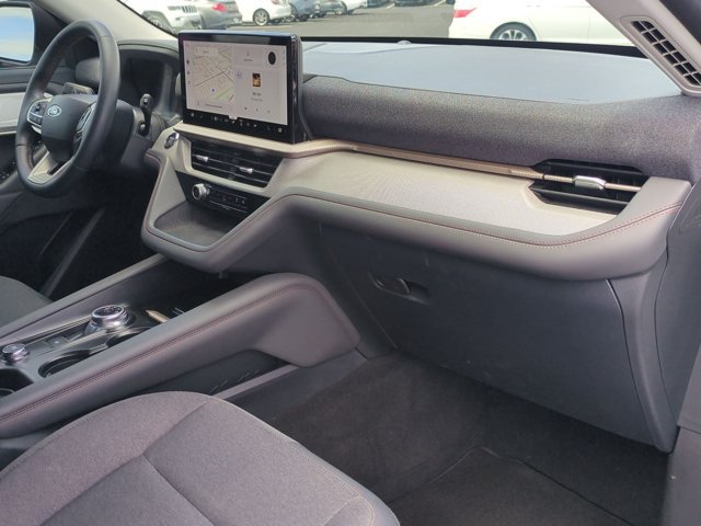 Certified 2025 Ford Explorer Active RWD image 22