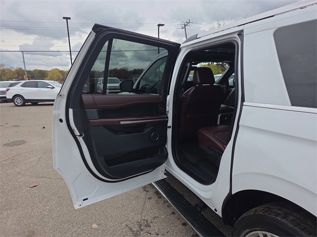 Certified 2022 Ford Expedition Max Limited image 14