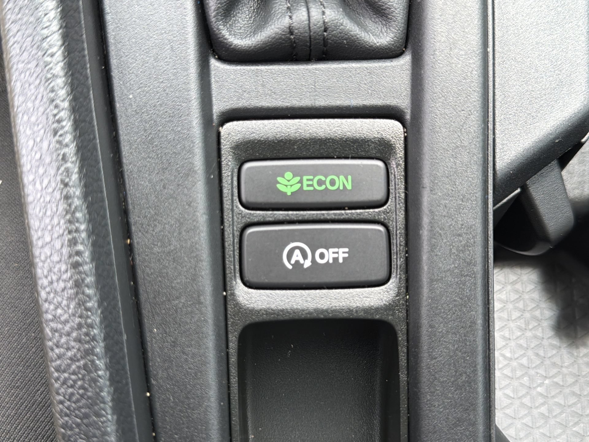 Used 2025 Honda Accord LX image 9