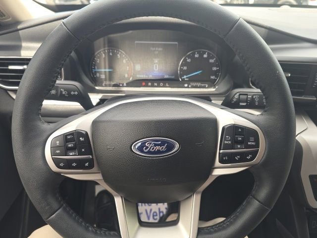 Certified 2023 Ford Explorer XLT w/ Equipment Group 202A AWD/4WD image 22