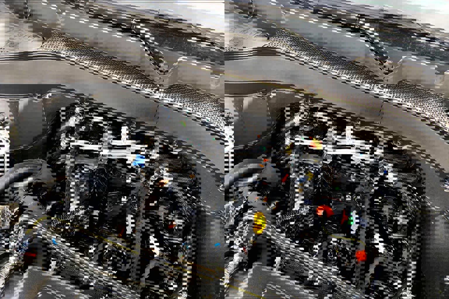 Certified 2024 Ford Explorer XLT image 29