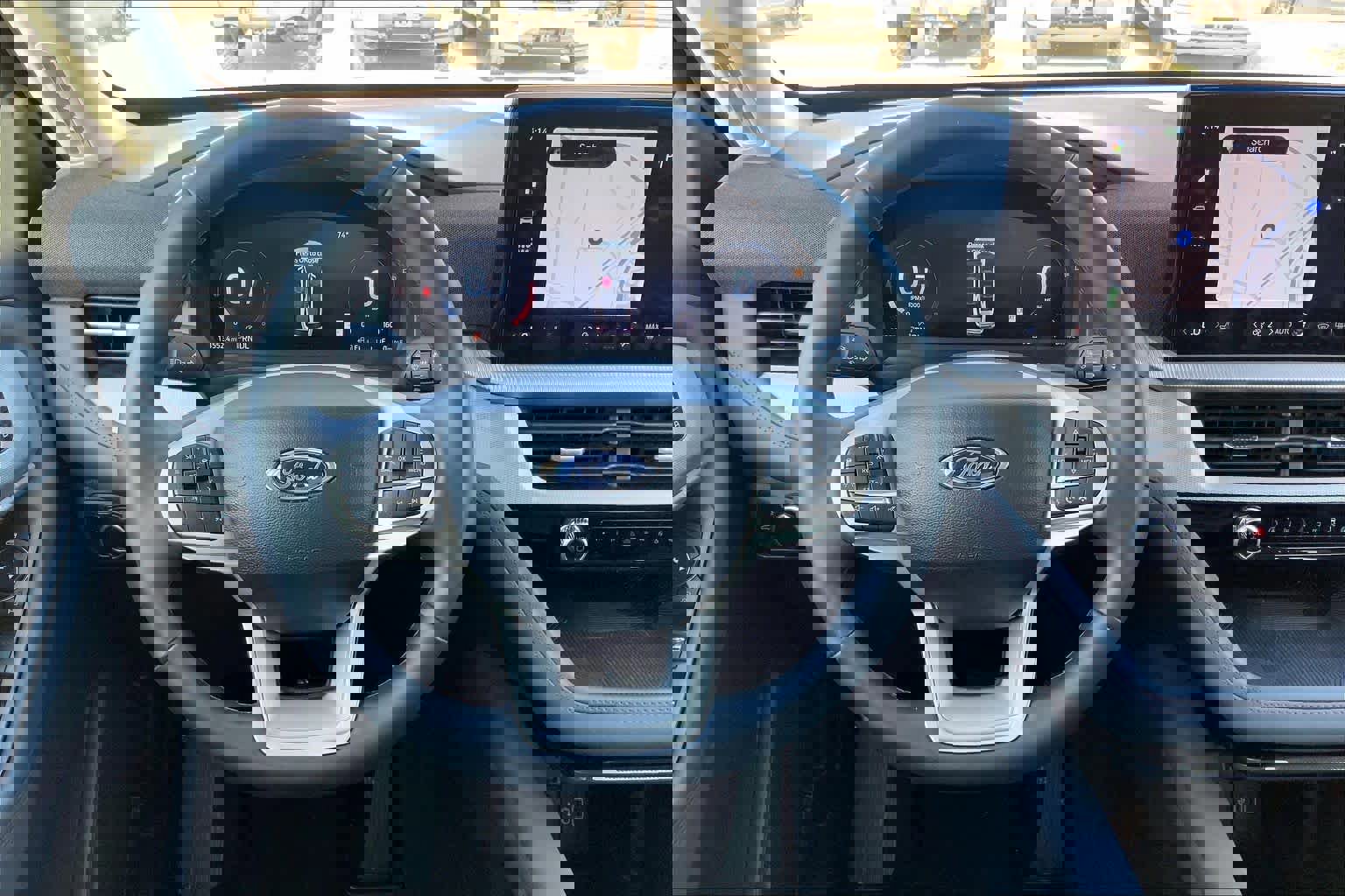 Certified 2025 Ford Explorer Active image 7