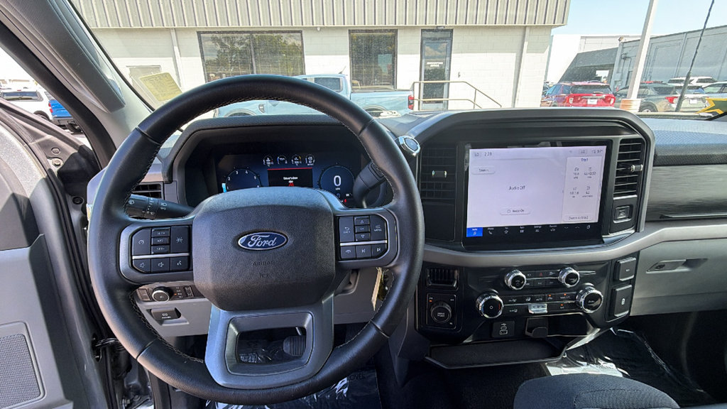 Certified 2025 Ford F150 XLT w/ Equipment Group 301A Standard AWD/4WD image 15