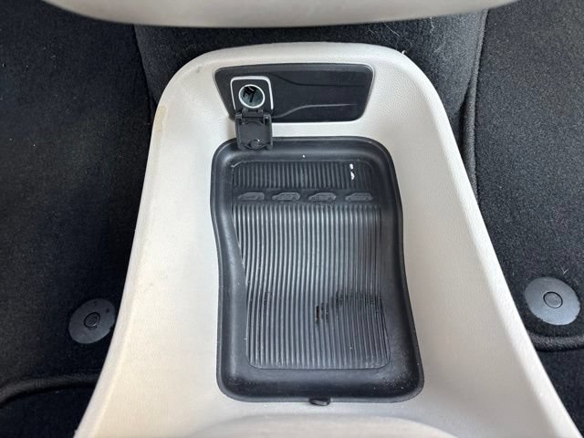 Used 2024 Chrysler Pacifica Limited FWD image 26