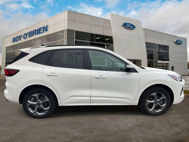Certified 2024 Ford Escape ST-Line w/ Tech Pack #1 image 5