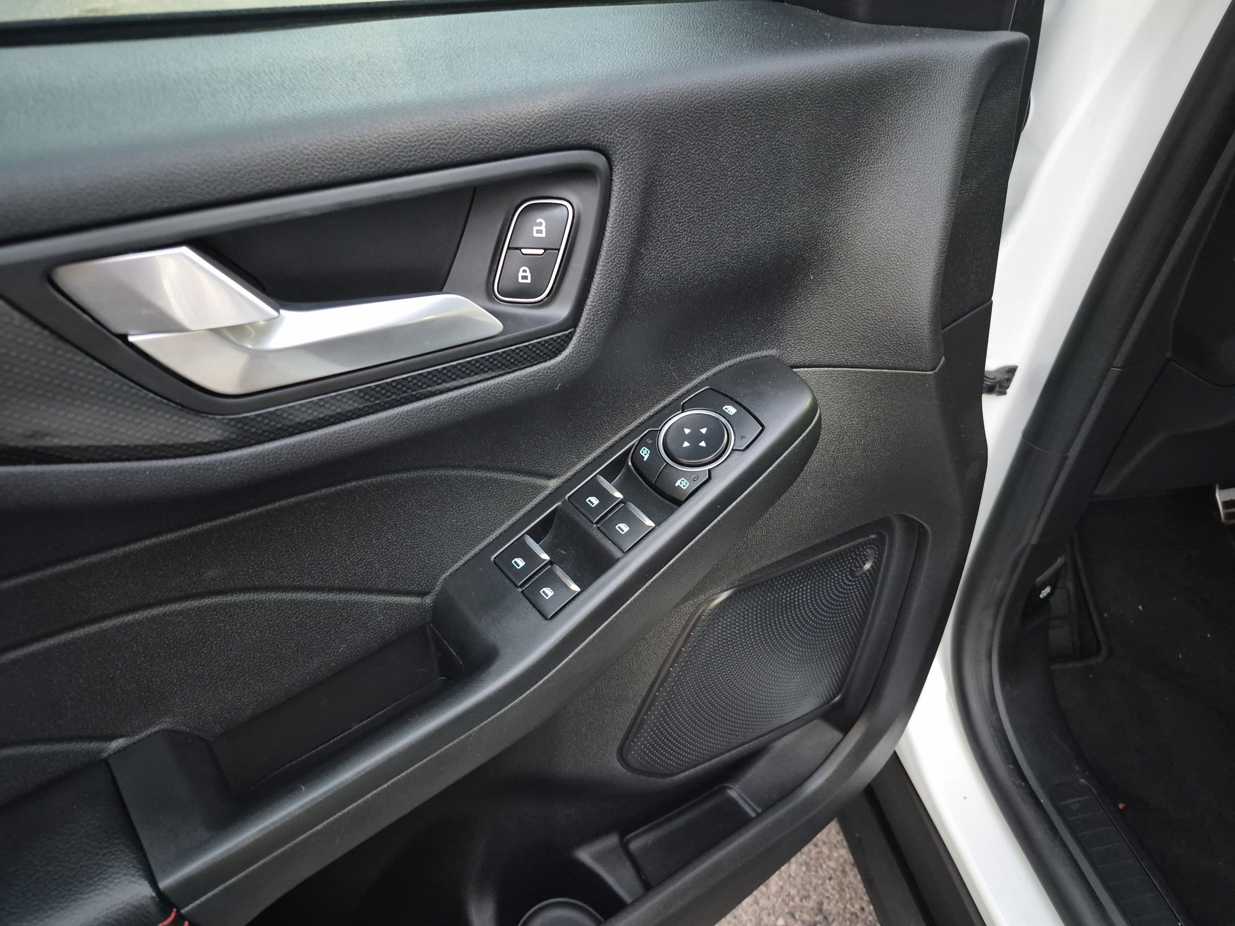 Certified 2024 Ford Escape ST-Line w/ Equipment Group 301A image 11