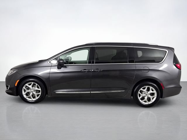 Used 2019 Chrysler Pacifica Touring-L Plus w/ Tire & Wheel Group FWD image 6