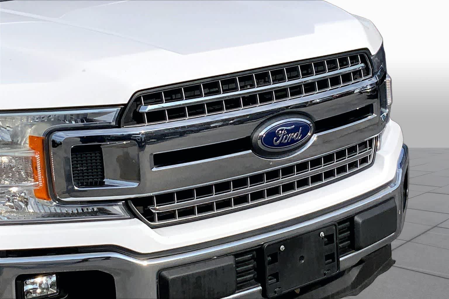 Certified 2018 Ford F150 XLT w/ Equipment Group 301A Mid RWD image 26