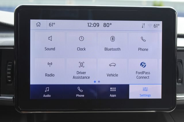 Certified 2024 Ford Explorer XLT w/ Equipment Group 202A AWD/4WD image 5