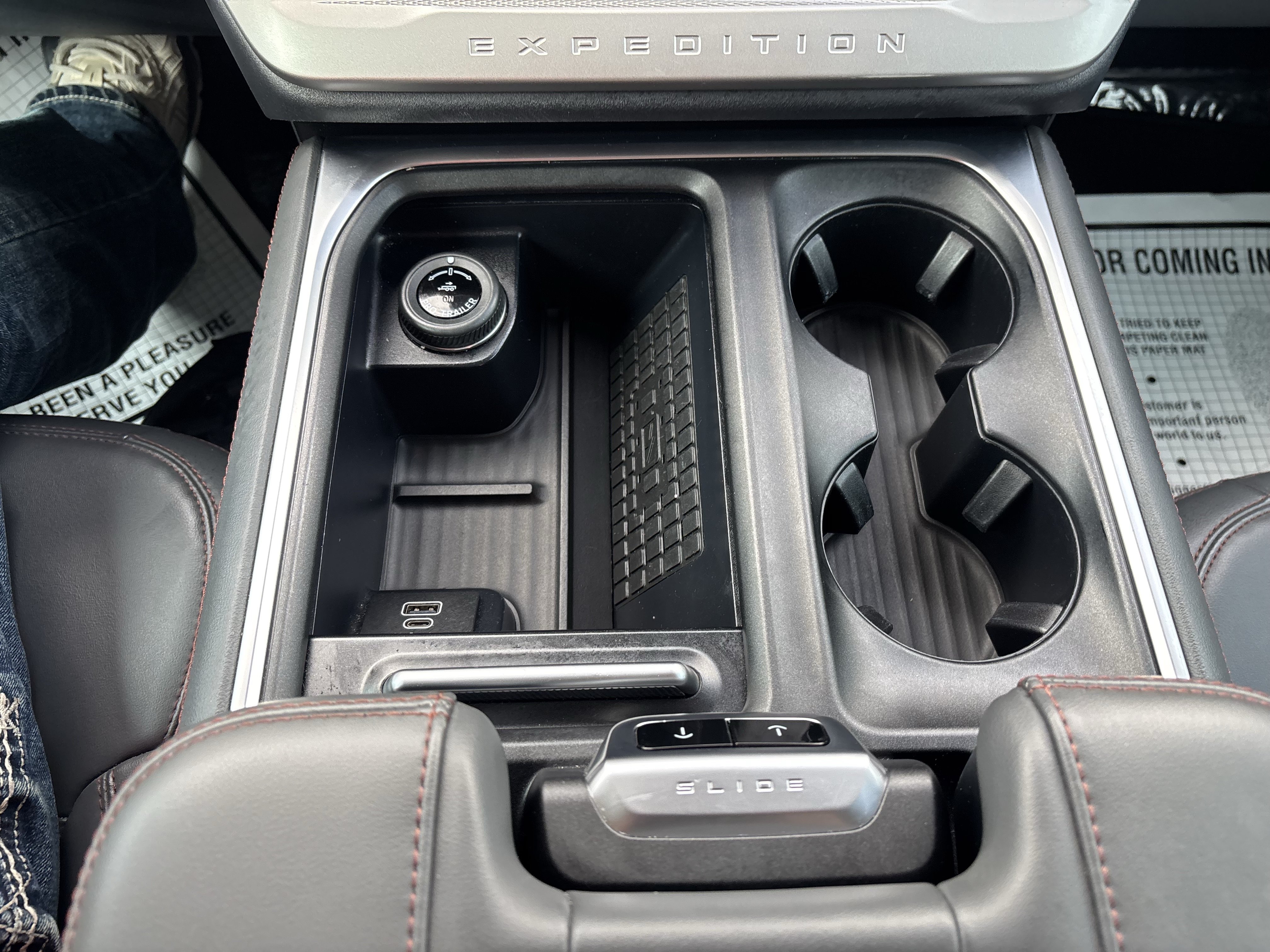 Certified 2025 Ford Expedition Active RWD image 37