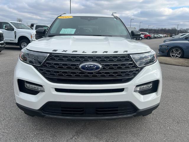 Certified 2022 Ford Explorer XLT w/ Equipment Group 202A image 2