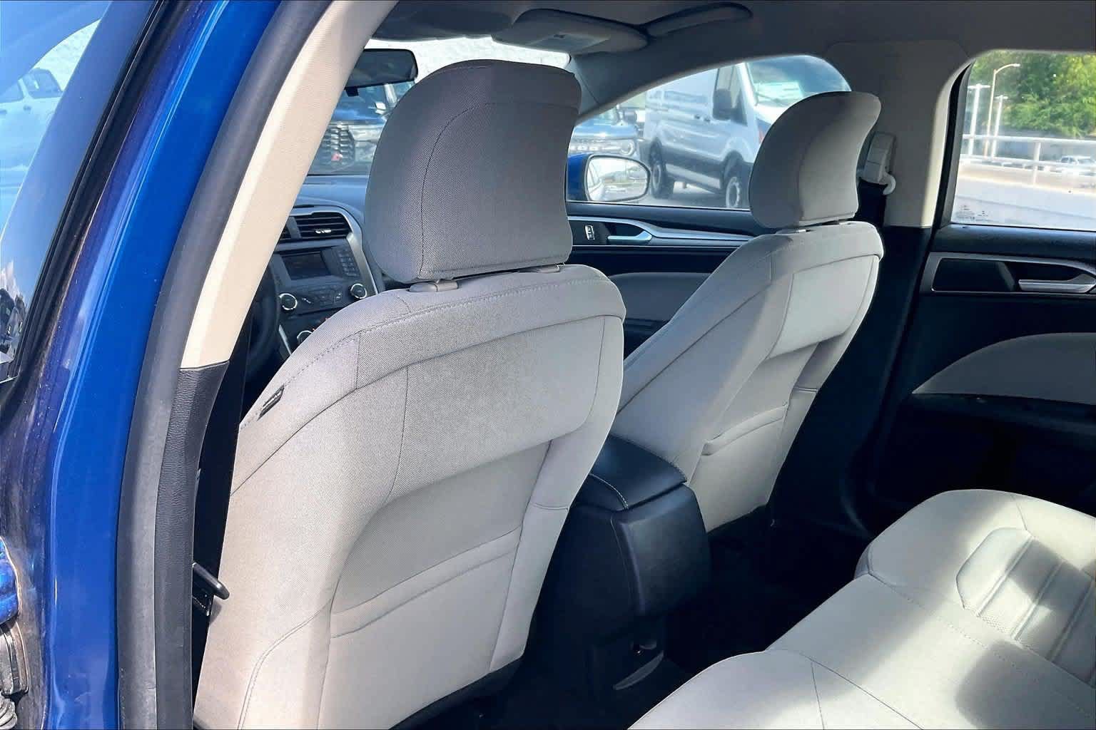 Certified 2018 Ford Fusion S FWD image 12