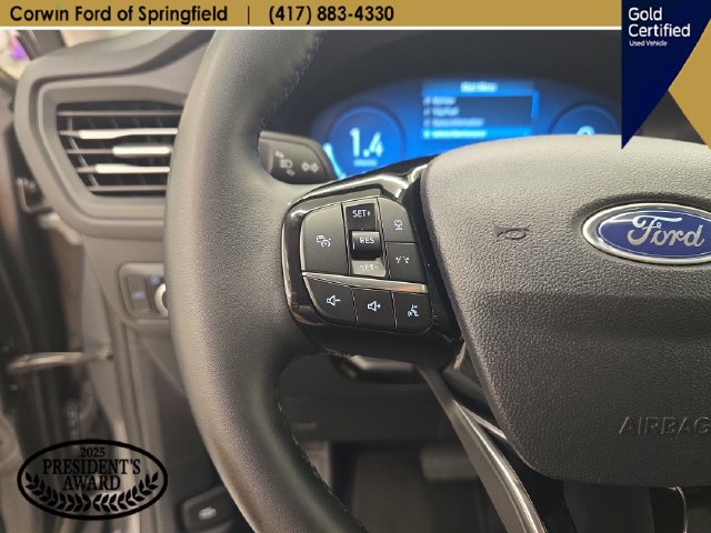 Certified 2025 Ford Escape Platinum AWD/4WD image 30