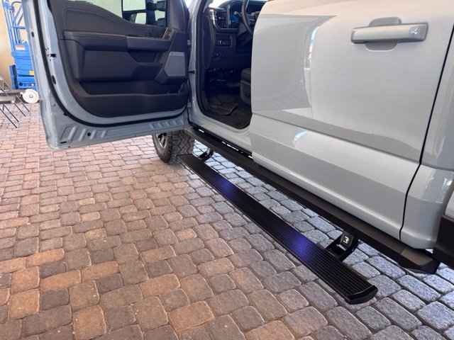 Certified 2025 Ford F250 Lariat w/ Tremor Off-Road Package AWD/4WD image 27