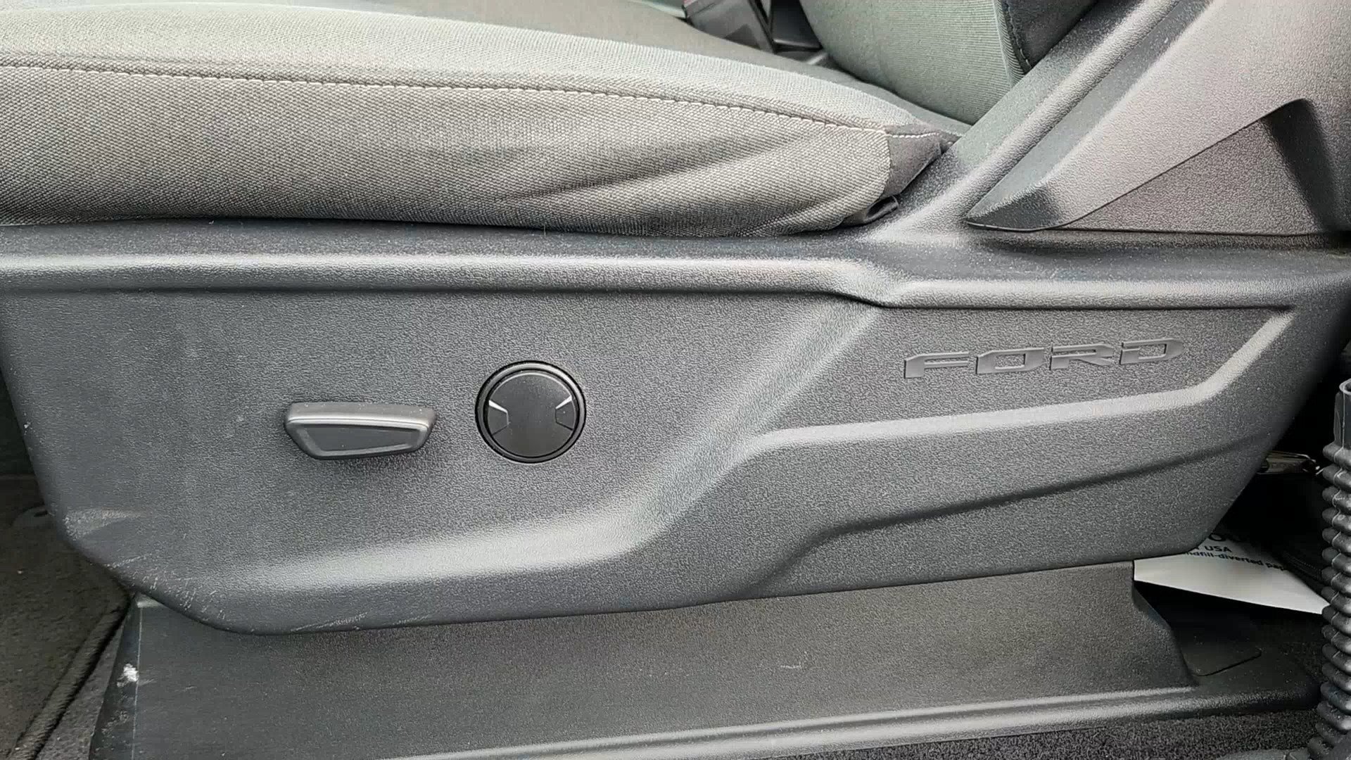 Certified 2025 Ford F150 XLT w/ Equipment Group 301A Standard image 9