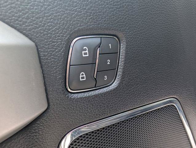 Certified 2018 Ford F150 Lariat AWD/4WD image 11