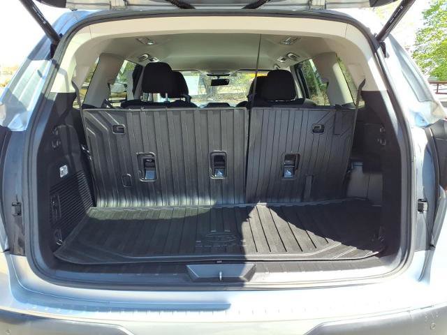 Used 2021 Subaru Ascent Premium w/ Convenience Package AWD/4WD image 14