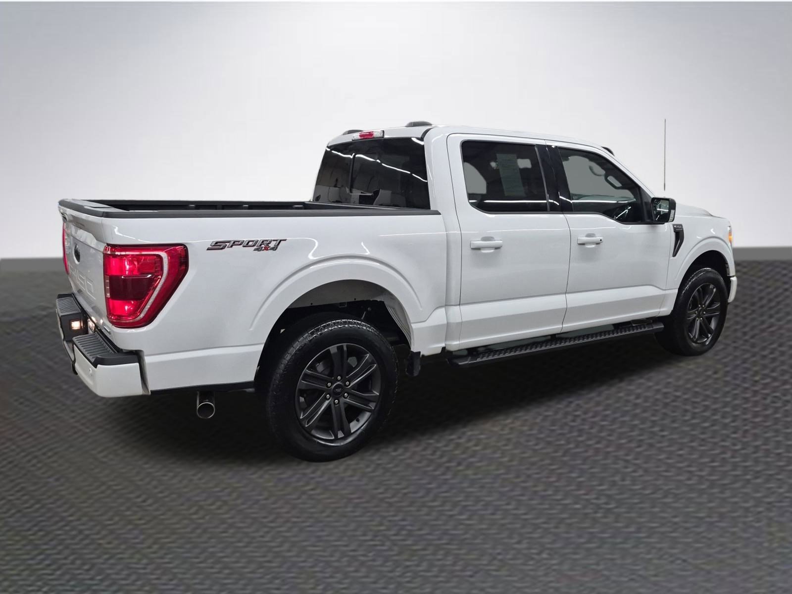 Certified 2023 Ford F150 XLT w/ Equipment Group 302A High image 4