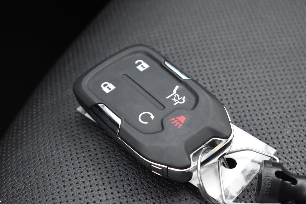 Used 2023 GMC Terrain SLT image 13