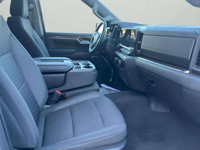 Used 2023 Chevrolet Silverado 1500 LT AWD/4WD image 10