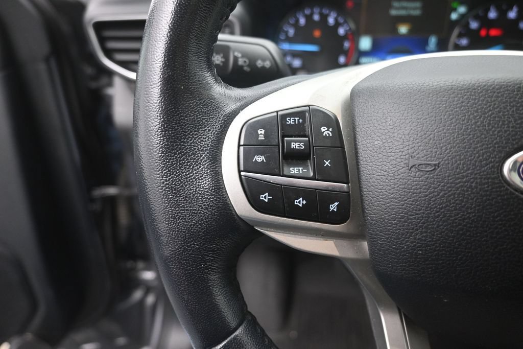 Certified 2021 Ford Explorer Limited w/ Equipment Group 301A RWD image 28