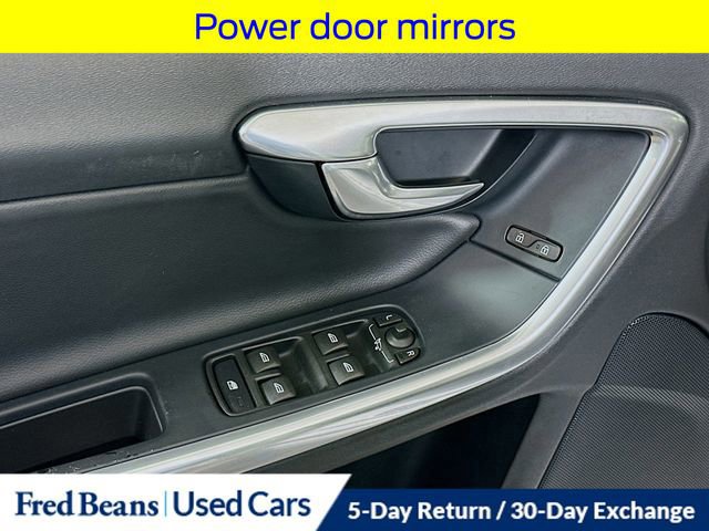 Used 2017 Volvo V60 T5 Cross Country w/ Convenience Package image 21