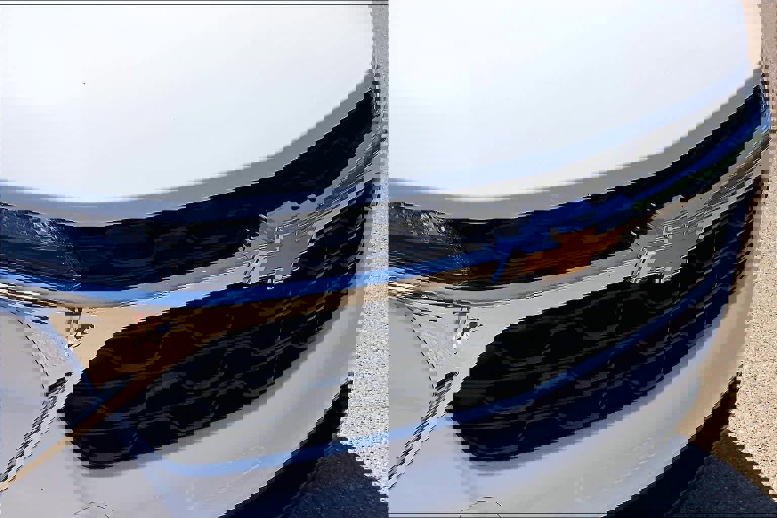 Used 2025 Chevrolet Trax LS image 30