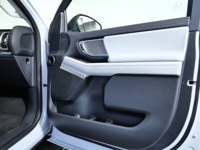 Certified 2025 Ford Expedition Max Platinum AWD/4WD image 9