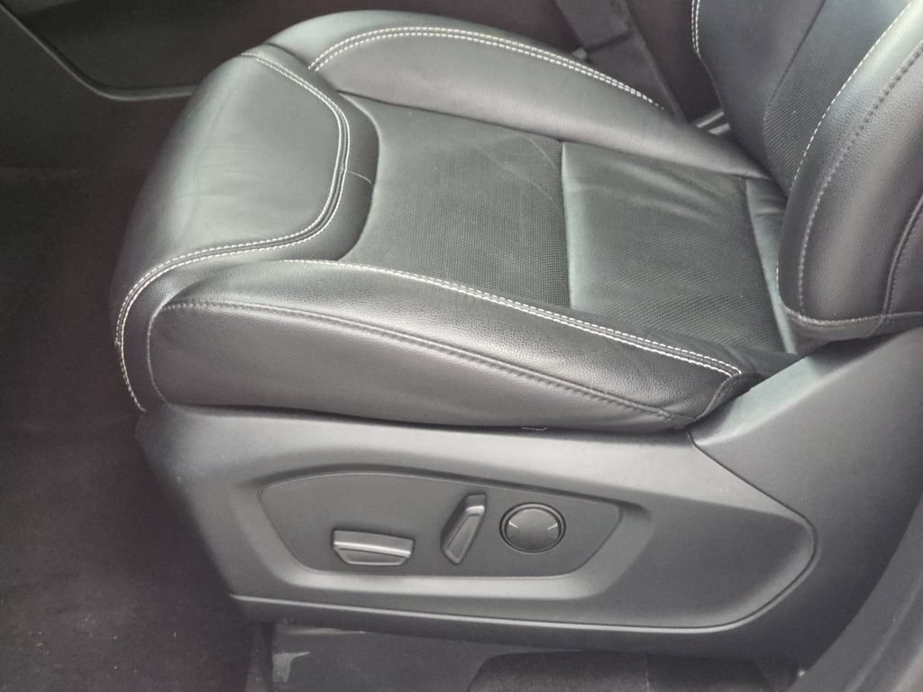 Certified 2022 Ford Explorer ST w/ Equipment Group 401A AWD/4WD image 27