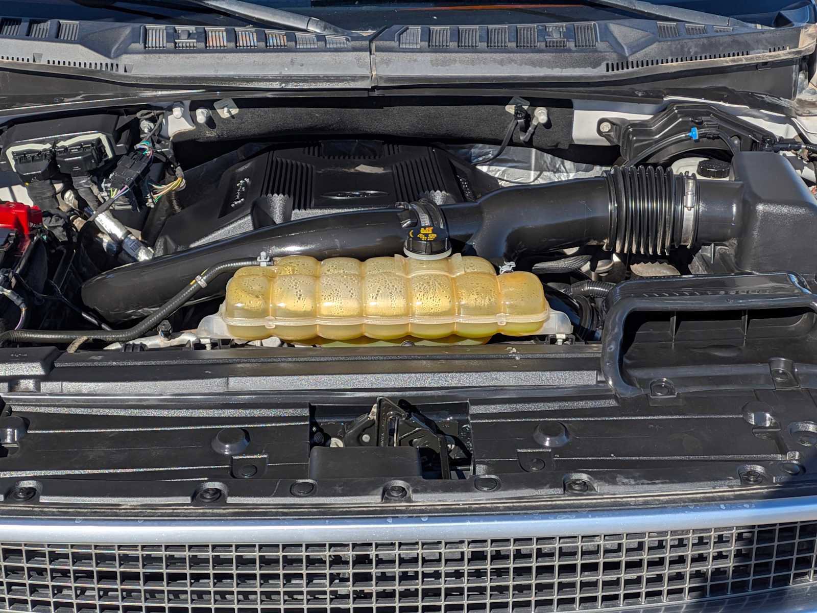 Certified 2019 Ford F150 Platinum w/ Technology Package image 15