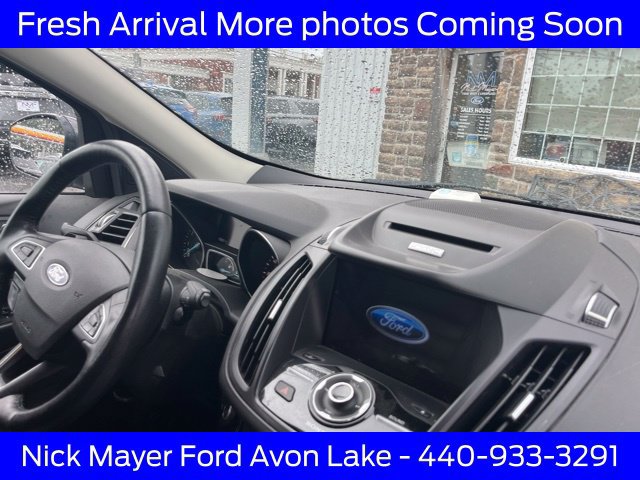 Certified 2017 Ford Escape Titanium FWD image 10