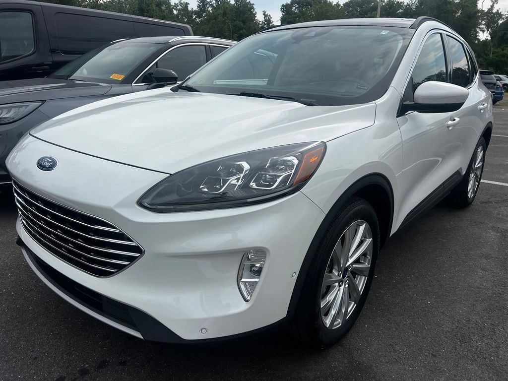 Certified 2021 Ford Escape Titanium w/ Titanium Elite Package AWD/4WD image 2