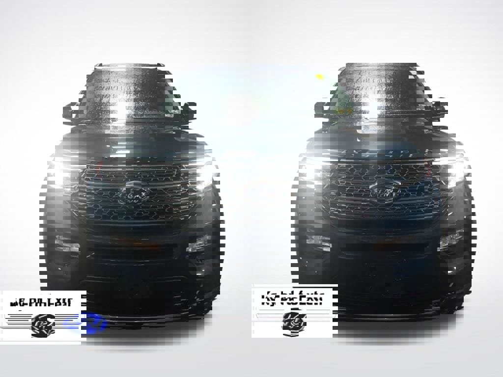 Certified 2023 Ford Explorer XLT w/ Equipment Group 202A image 4