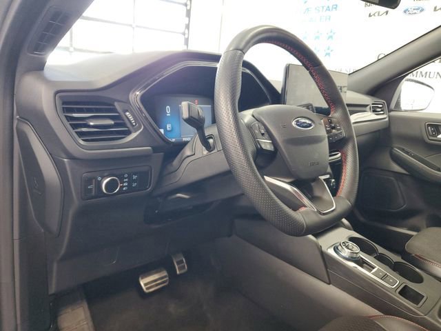 Certified 2024 Ford Escape ST-Line w/ Tech Pack #1 image 15