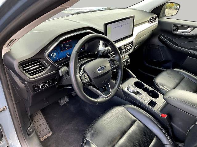 Certified 2024 Ford Escape Platinum AWD/4WD image 19
