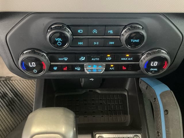 Certified 2024 Ford Bronco Wildtrak AWD/4WD image 19