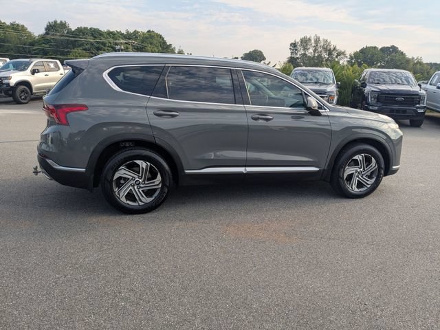 Used 2022 Hyundai Santa Fe SEL FWD image 2
