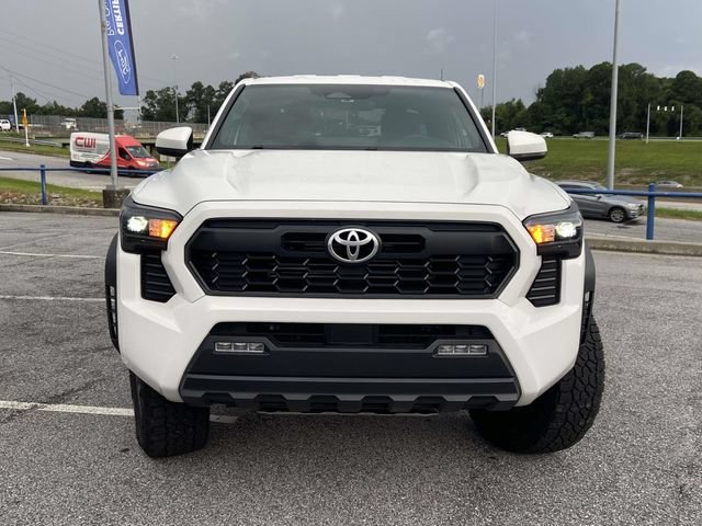 Used 2024 Toyota Tacoma TRD Off-Road AWD/4WD image 8
