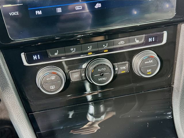 Used 2019 Volkswagen Golf R 4-Door image 25