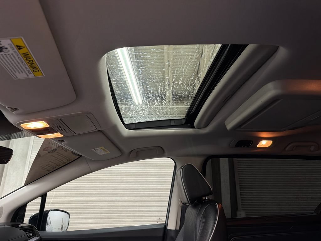 Used 2025 Honda Odyssey Elite image 10